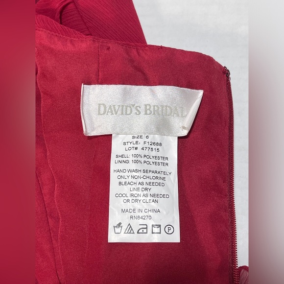 NWT David’s Bridal Halter Long Formal/Ball Prom Dress Gown Red Womens Sz 6 - Picture 10 of 14